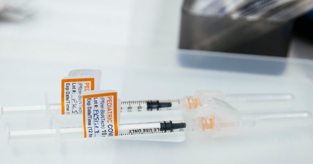 Latest on Covid Tests, Vaccines and the Omicron Variant: Live Updates