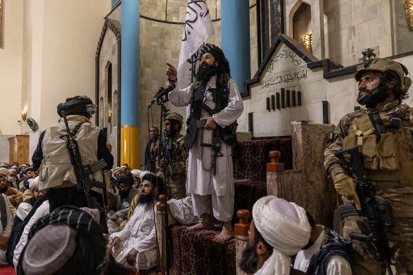 Khalil Haqqani, a leader of the Taliban-affiliated Haqqani network, delivering remarks after Friday Prayer at the Pul-i-Khishti Mosque in Kabul, Afghanistan, on Friday.