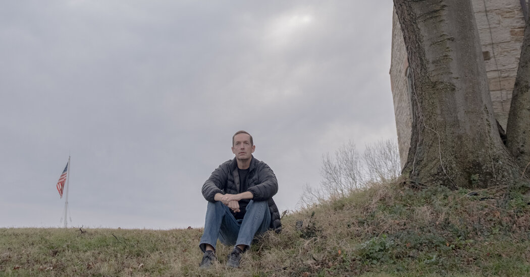 As a ‘Seismic Shift’ Fractures Evangelicals, an Arkansas Pastor Leaves Home