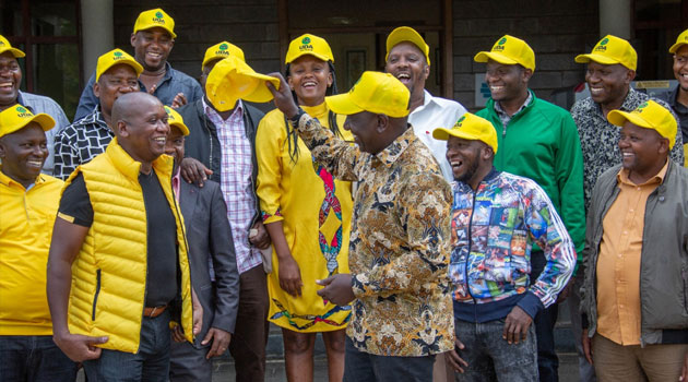 Nairobi Speaker, 22 MCAs decamp to Ruto's UDA » Capital News