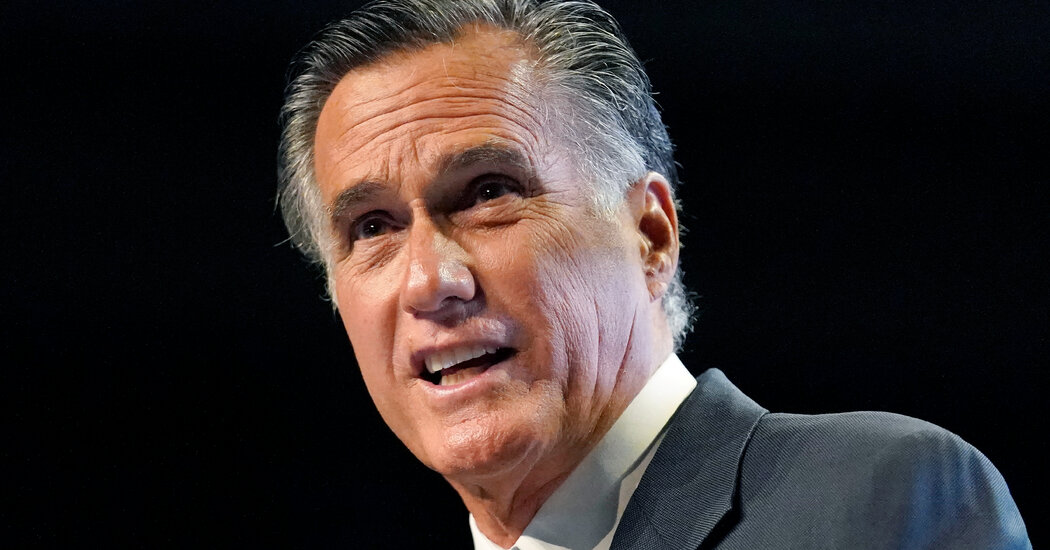 Mitt Romney Is Booed by Members of His Own Party