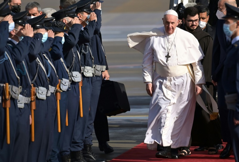 Pope to reach out to migrants on Greece's Lesbos island » Capital News