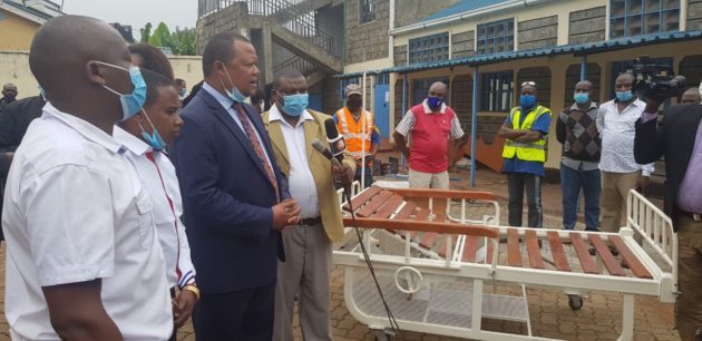 President Kenyatta directs govt to buy 500 hospital beds from youth innovators in Kiambu » Capital News