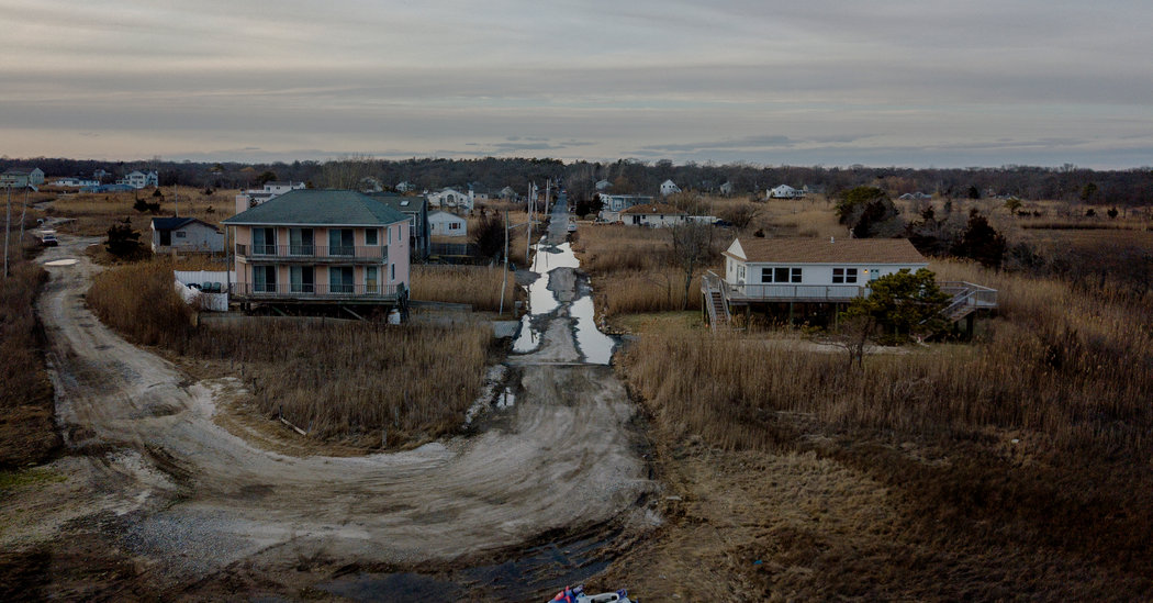 Trump Administration Presses Cities to Evict Homeowners From Flood Zones
