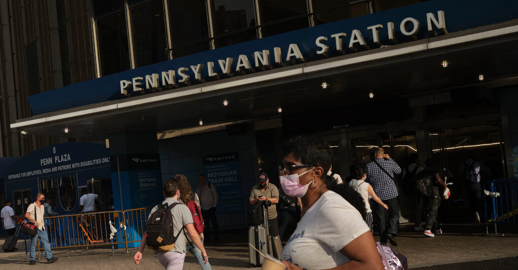 Penn Station Would Be Rebuilt and Expansion Delayed Under Hochul Plan