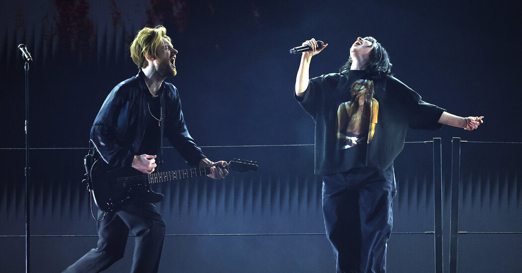 Best and Worst Moments From the 2022 Grammys