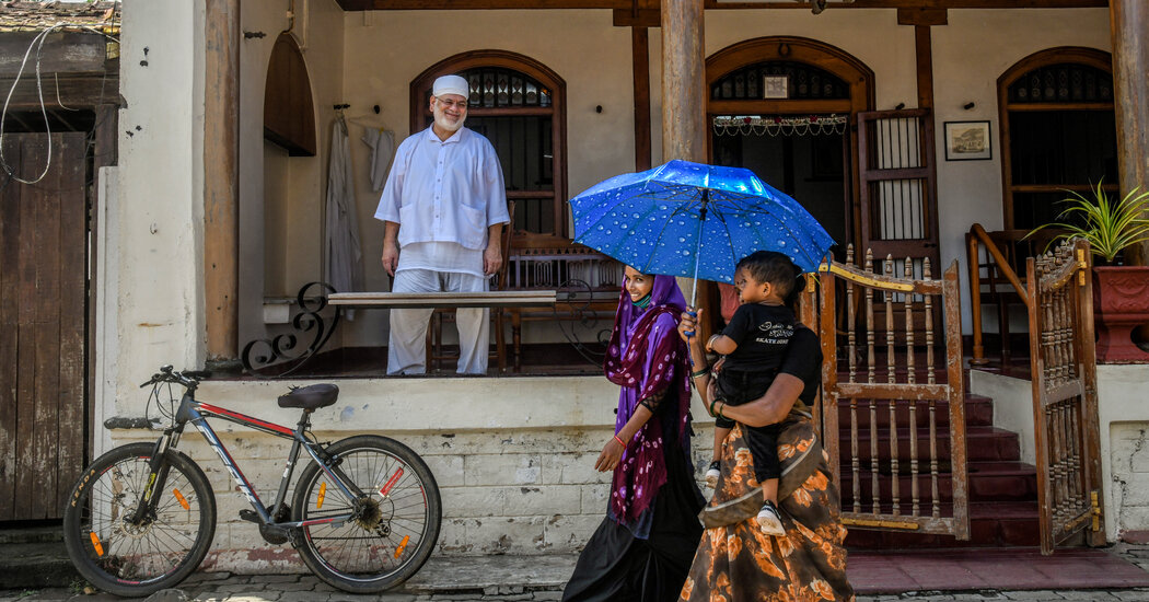 Why India’s Parsi Population Is Shrinking Dramatically