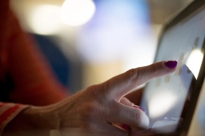 In-house Web Data Extraction Vs Outsourcing?