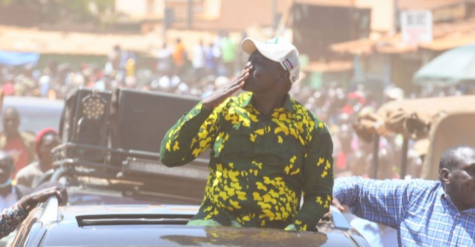Two Escape Mob Lynching After Stealing Ruto’s Sh1 m Donation