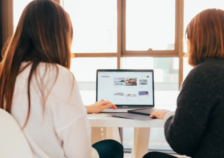 Things To Keep In Mind While Designing A Website For Your Insurance Agency