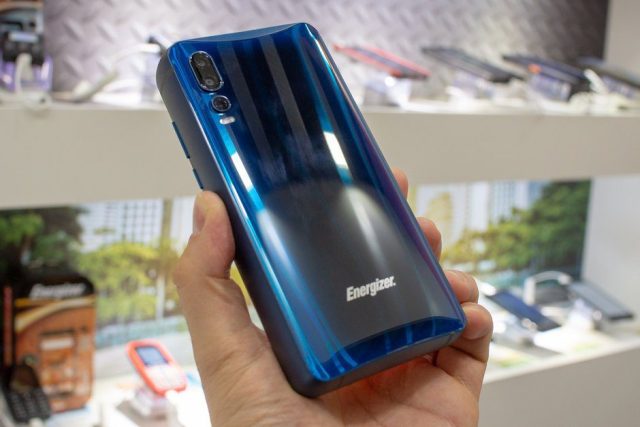 Energizer's Smartphone With An 18,000 mAh Battery is Absolutely Ridiculous