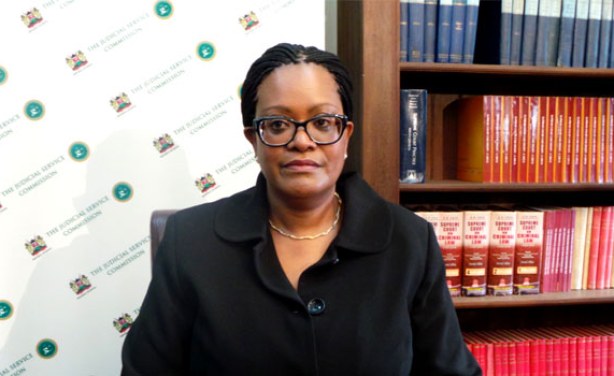 Separated couples to now pay equal child support cash