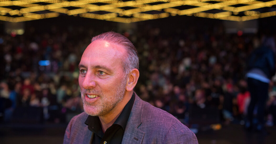 Brian Houston of Hillsong Is Charged With Concealing Child Sexual Abuse
