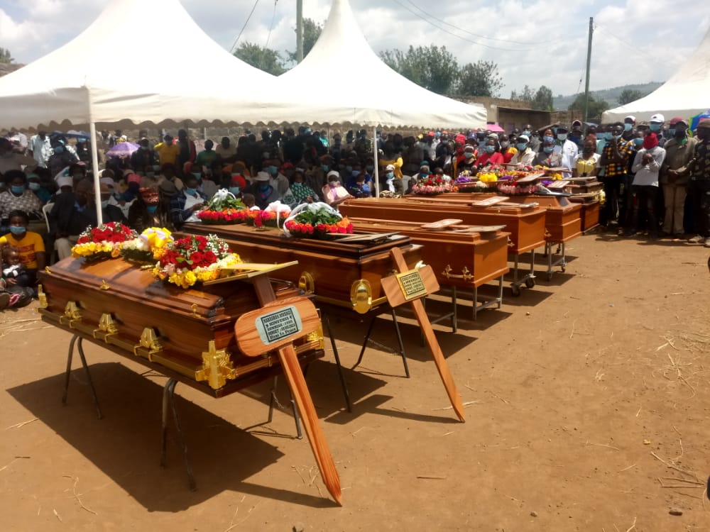 10 Hodi Hodi Chang'aa victims buried in emotional ceremony » Capital News