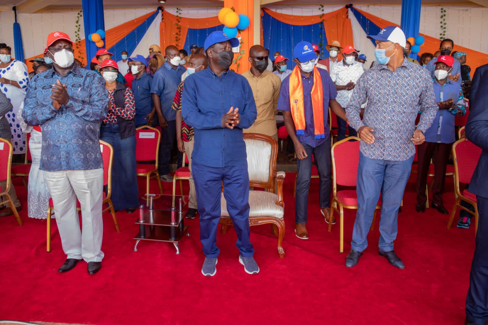 Umeshindwa na kazi, toka nikuonyeshe-Raila tells Ruto » Capital News