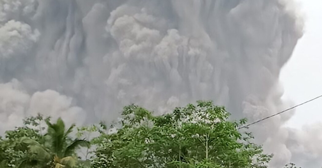At Least One Dead as Indonesia's Mount Semeru Erupts