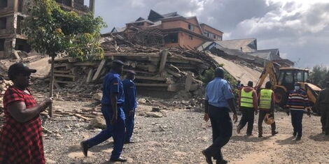 10 Trapped as Building Under Construction Collapses