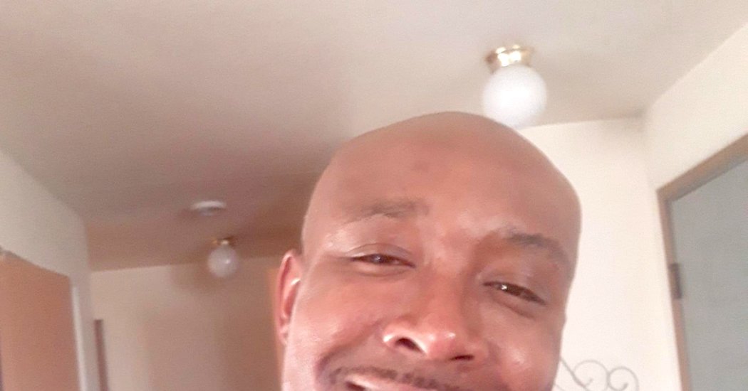 Before the Death of Manuel Ellis, a Witness Told the Police: ‘Stop Hitting Him’