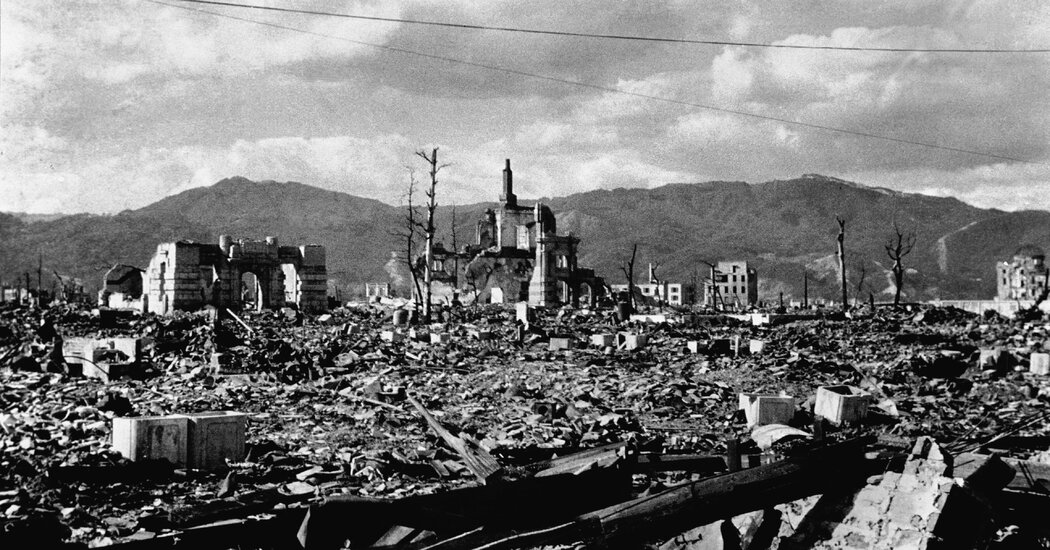 How Japanese Literature Tells the Story of Hiroshima and Nagasaki