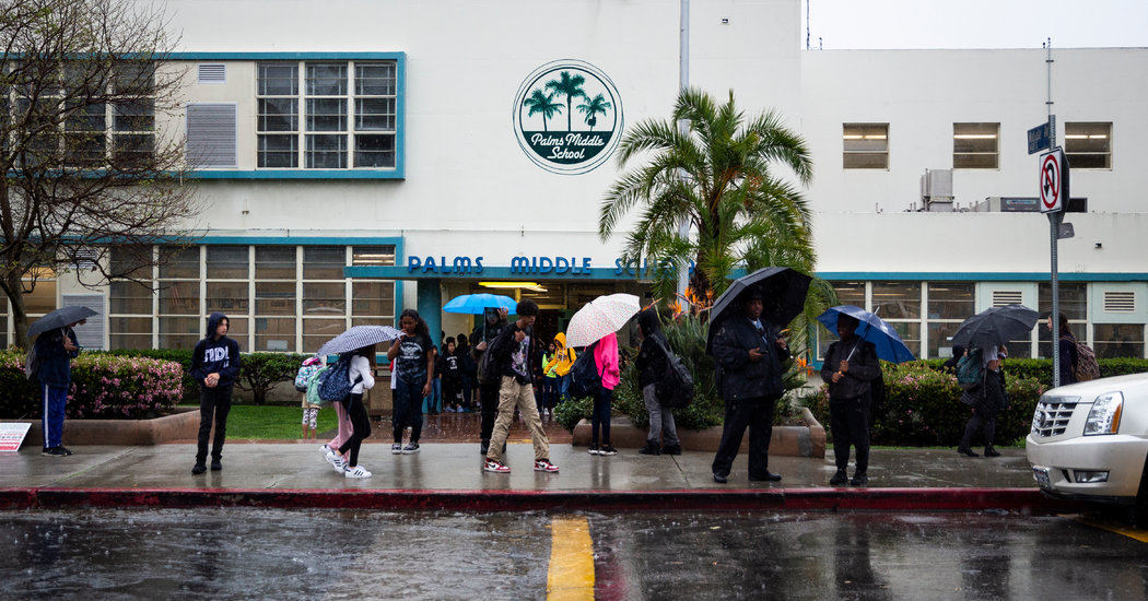 LA and San Diego Schools to Go Online-Only in The Fall