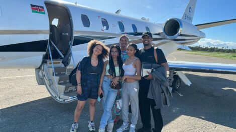 Samuel Eto’o tours Kenyan Coast with family – Nairobi News