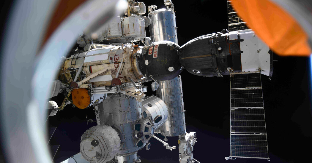 Russia to Shoot First Full-Length Movie in Space, 'The Challenge'