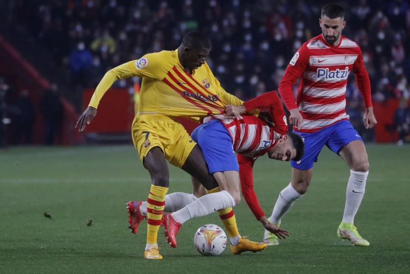 Late Puertas goal gives Granada draw against Barcelona : The standard Sports