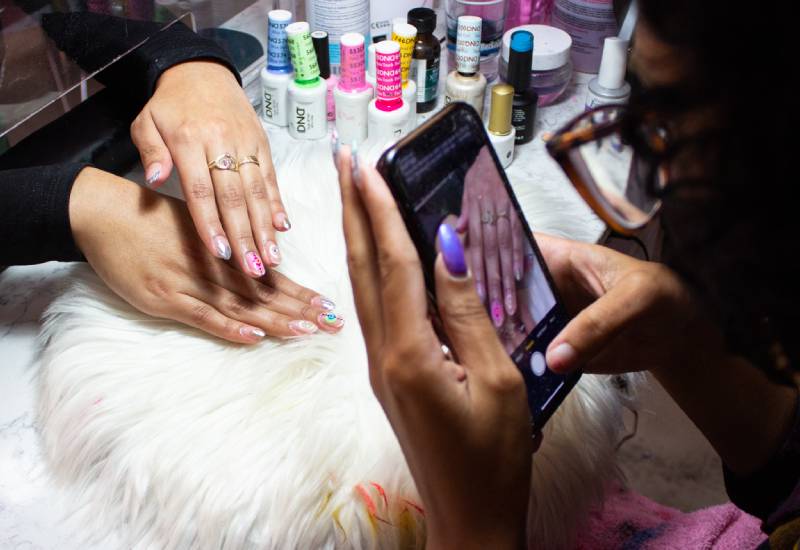 In love with gel manicure? Avoid these common mistakes Eve woman