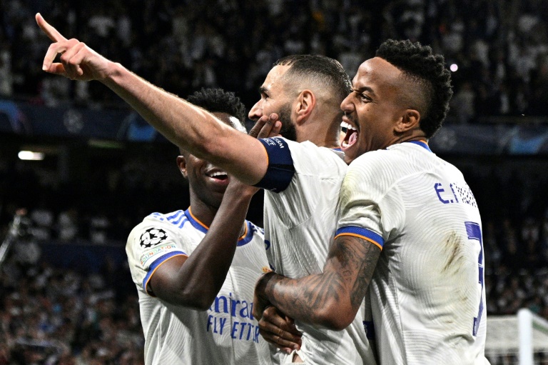 Real Madrid and Liverpool roll sleeves, flex muscles and set for Paris rematch