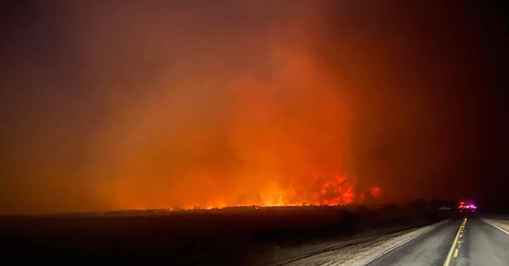 Fatal Texas Wildfire Forces Evacuations and Destroys 50 Homes