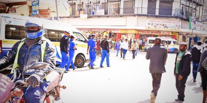 Police Crackdown on Luthuli Avenue's Electronics Scammers