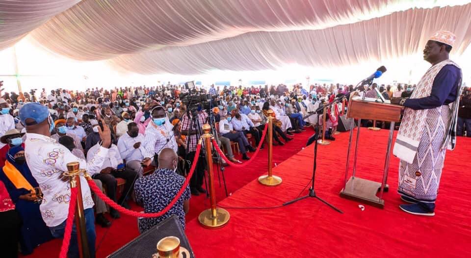Pandora Papers: Raila Defends Uhuru Over Sh3.3B Offshore Accounts