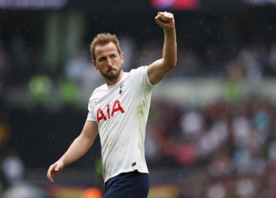 Kane penalty sends Spurs into top four with win over Burnley : The standard Sports