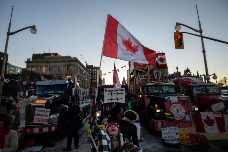 Police issue warning to protesters to leave Canada capital » Capital News