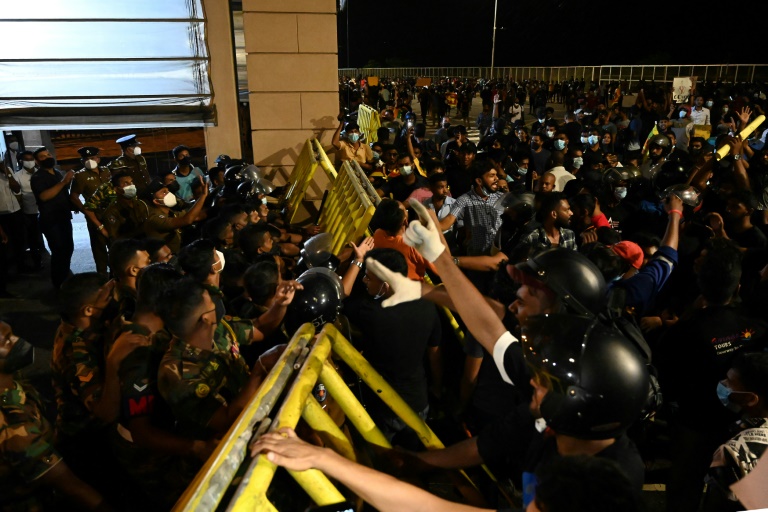 Sri Lanka president loses parliament majority as protests mount » Capital News