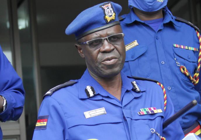 Traffic to be disrupted in major city roads tomorrow to pave way for Rally cars