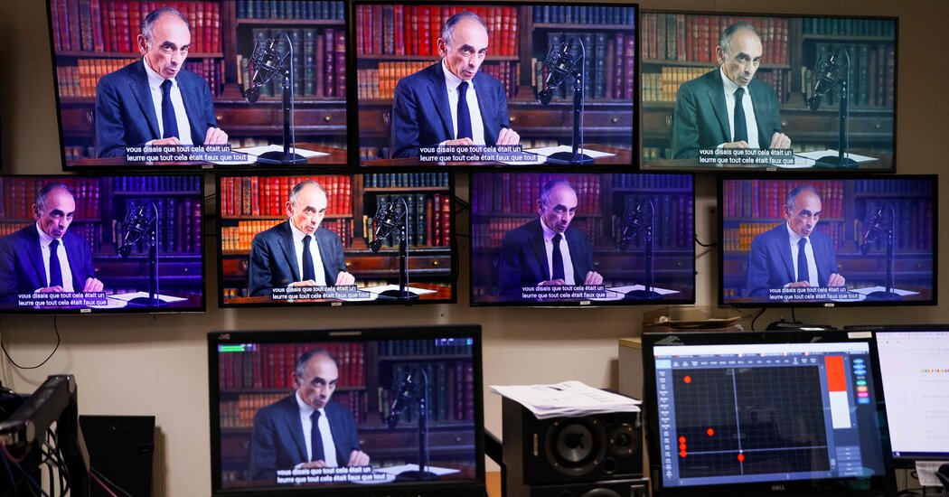 France's Éric Zemmour Tries Channeling De Gaulle to Win Votes