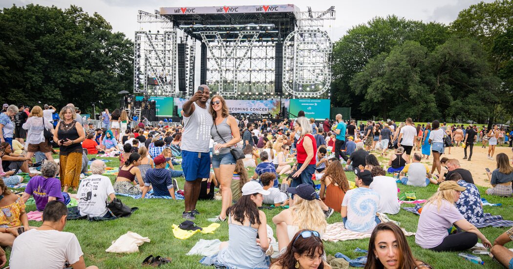 Central Park Concert Draws Thousands to Cheer New York’s Comeback