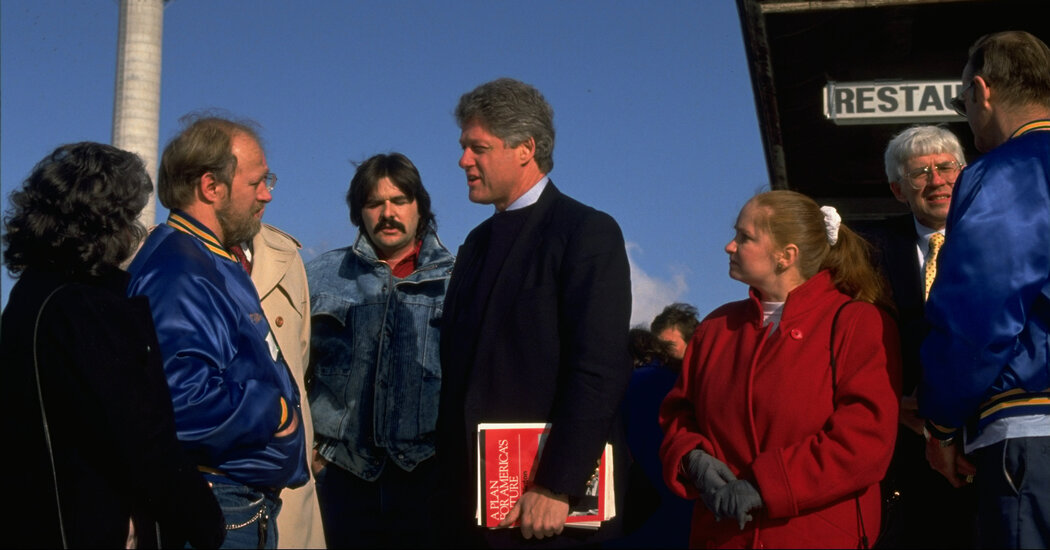 Opinion | Bill Clinton, Race and the Politics of the 1990s