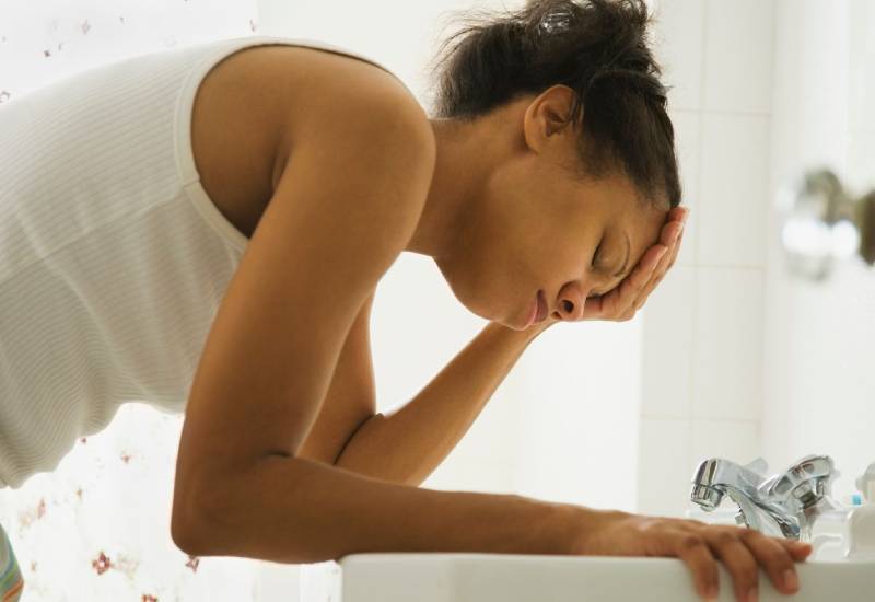 Natural ways of preventing nausea Eve woman