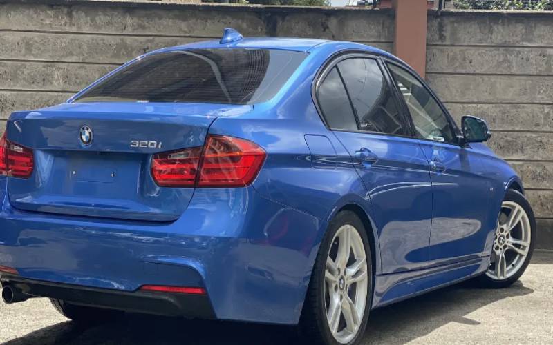 BMW 320i: Pros and cons of the German car