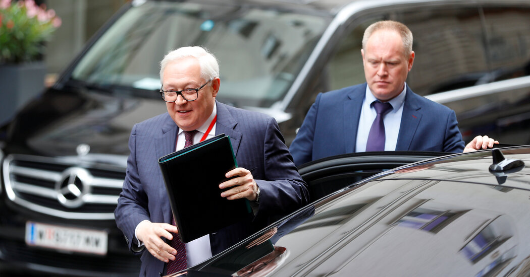 Russia Warns That U.S. Doesn’t Understand Its Goals on Ukraine