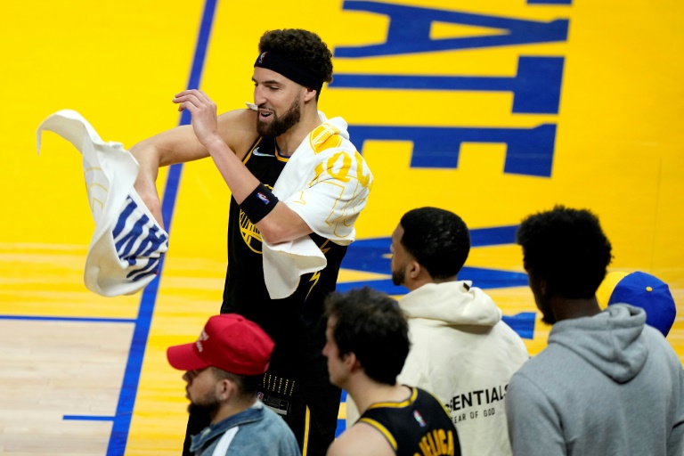 Warriors beat Dallas to reach sixth NBA Finals in eight years