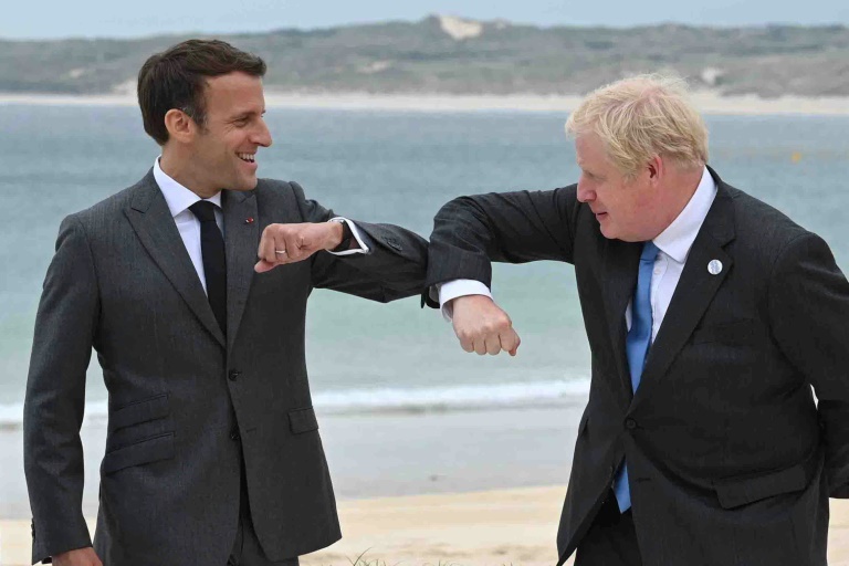 UK seeks smoother waters with France after subs row » Capital News