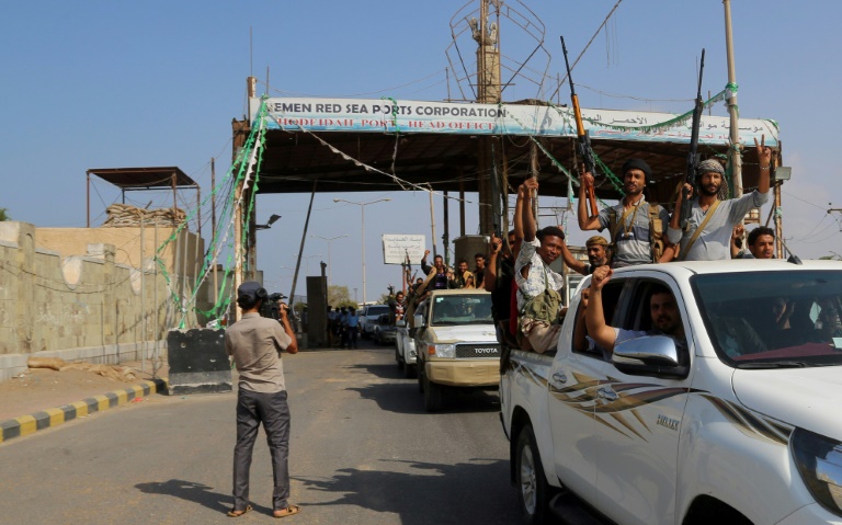 Yemen's Huthis allow UN team to visit 'time bomb' tanker: source » Capital News