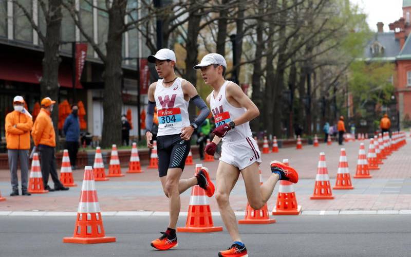 Japan faces longer state of emergency, casting doubt on Olympics : The standard Sports