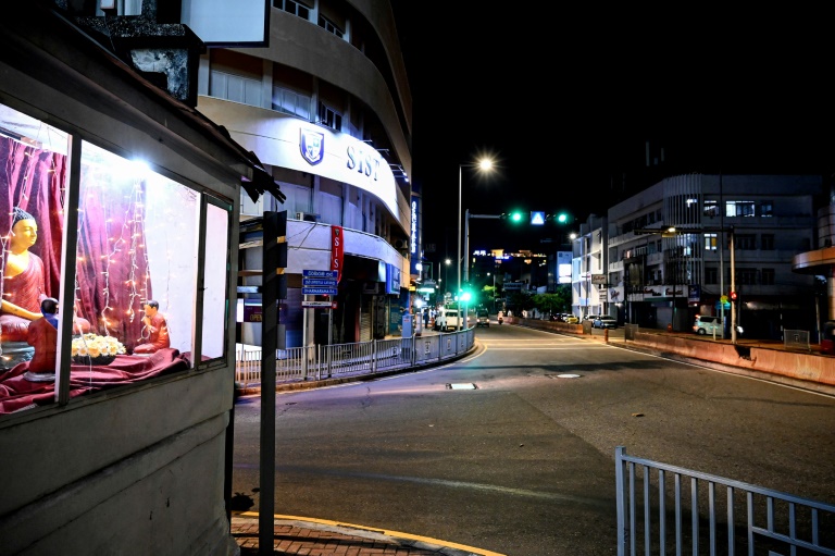 Sri Lanka protesters defy curfew after social media shutdown » Capital News