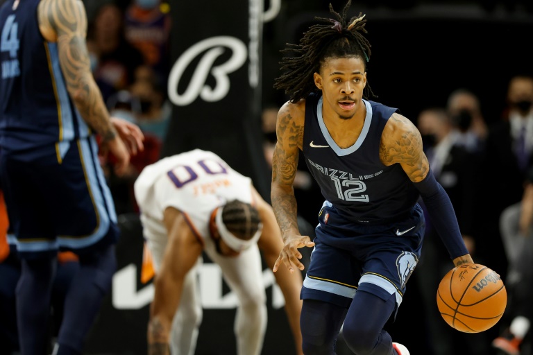 Morant's last-second layup lifts Grizzlies over NBA Suns