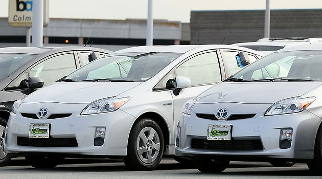 Toyota keeps top-selling automaker title despite chip crunch