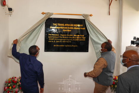 President Uhuru Kenyatta Ethiopia Prime Minister Abiy Ahmed inaugurate the Hawassa-Hagere Mariam-Moyale Road on December 9, 2020